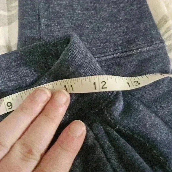 Uniqlo navy blue joggers! - Picture 6 of 7